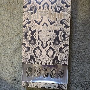 Red Aspen Snake Print Nail Dashes